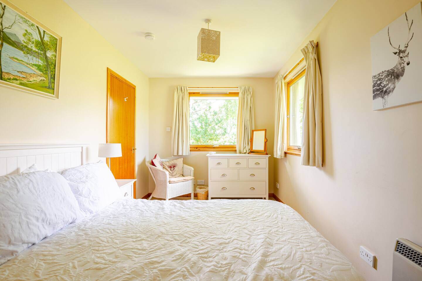 bedroom bedroom